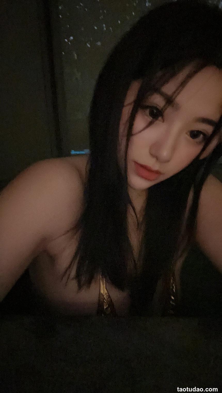 奶宝妹纸 - 我的存在你的所爱 [40P+3V-239MB]