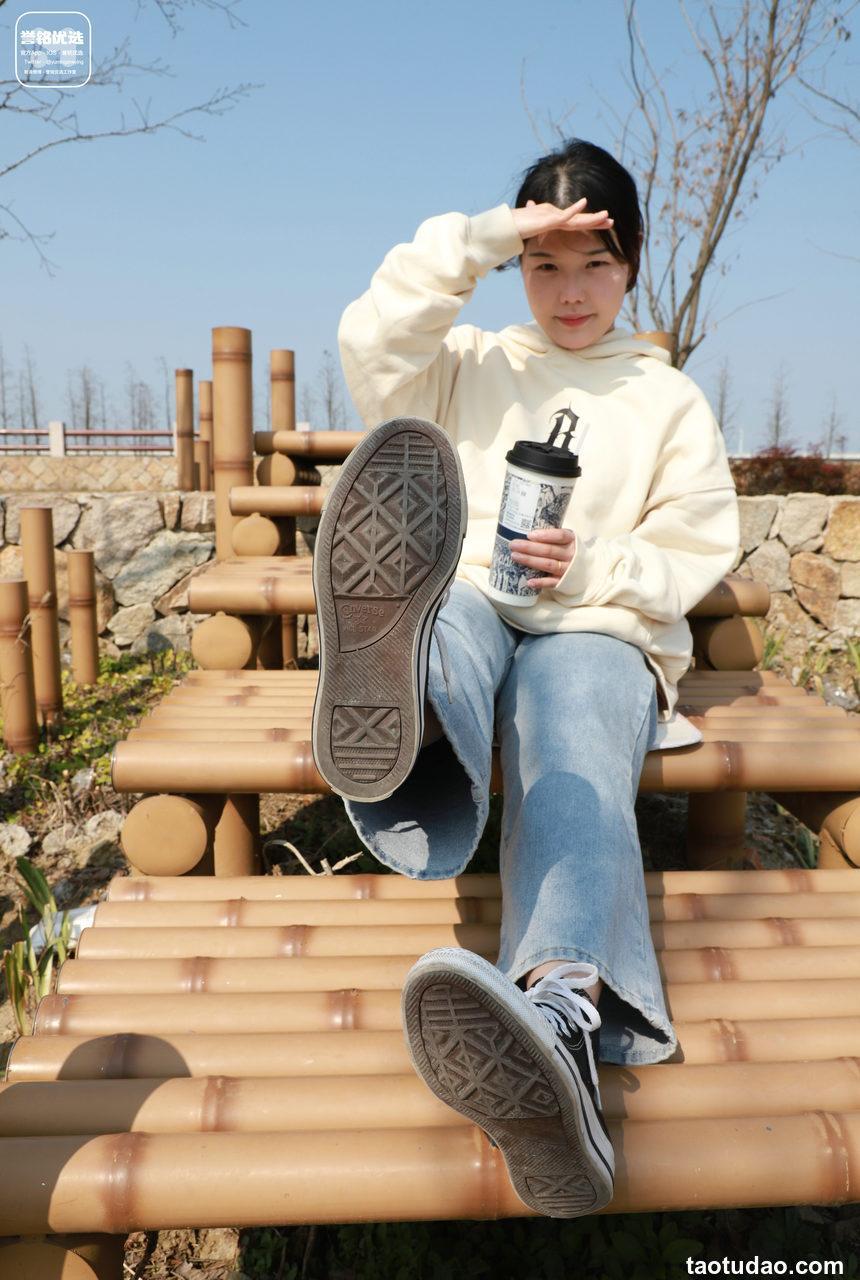 [誉铭传媒]袜足摄影 2024年《微信会员群1》[90P+1V／1.46GB]