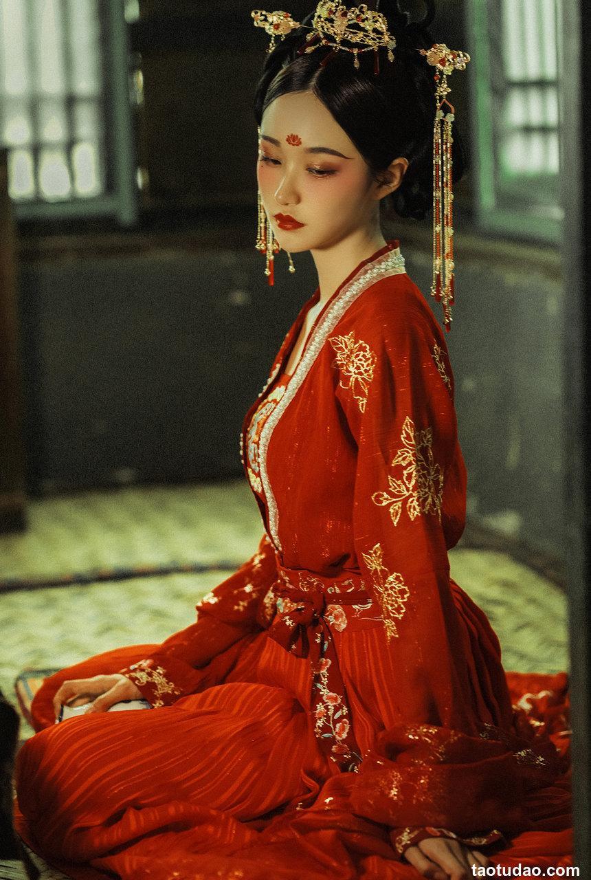 沧霁桔梗 - NO.10 梦千年 [27P-866MB]