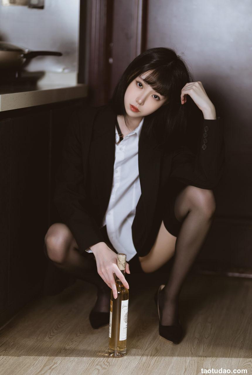 许岚LAN-醉酒OL [60P+2V-759MB]