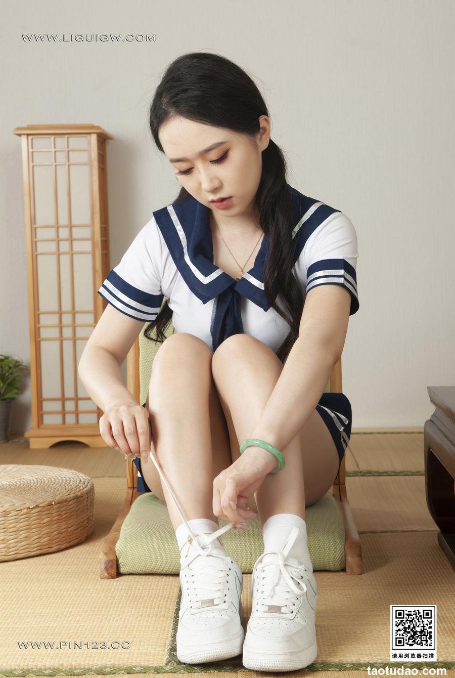 [Ligui丽柜] 2023.11.13 《邂逅玉足》柒柒 [63+1P-45M]