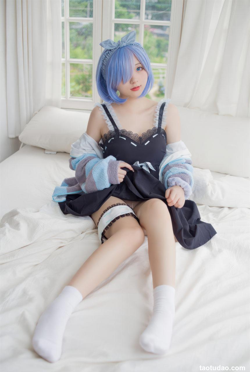 花铃  - 蕾姆居家 服 [30P-208MB]