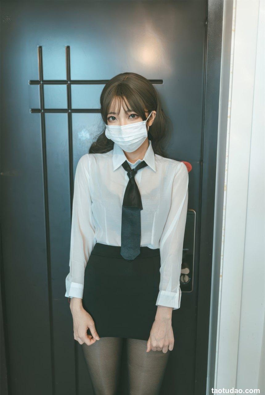 杏仁曲奇 - NO.11 OL额外时间 [61P-315MB]