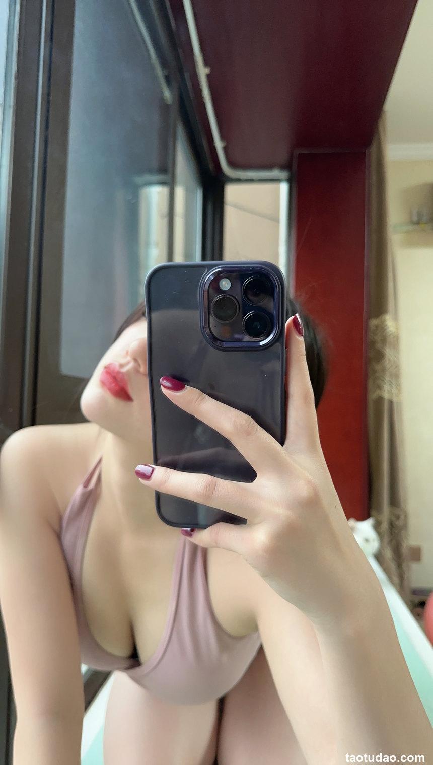 奶宝妹纸 –   美少妇瑜伽[53P+10V-207.2M]