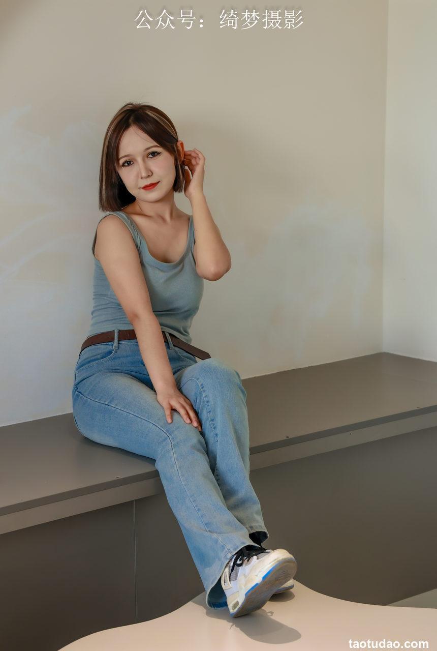 绮梦摄影：第016期 阿夏依（精选视频版）阿依夏 [238P+1V-8.24G]