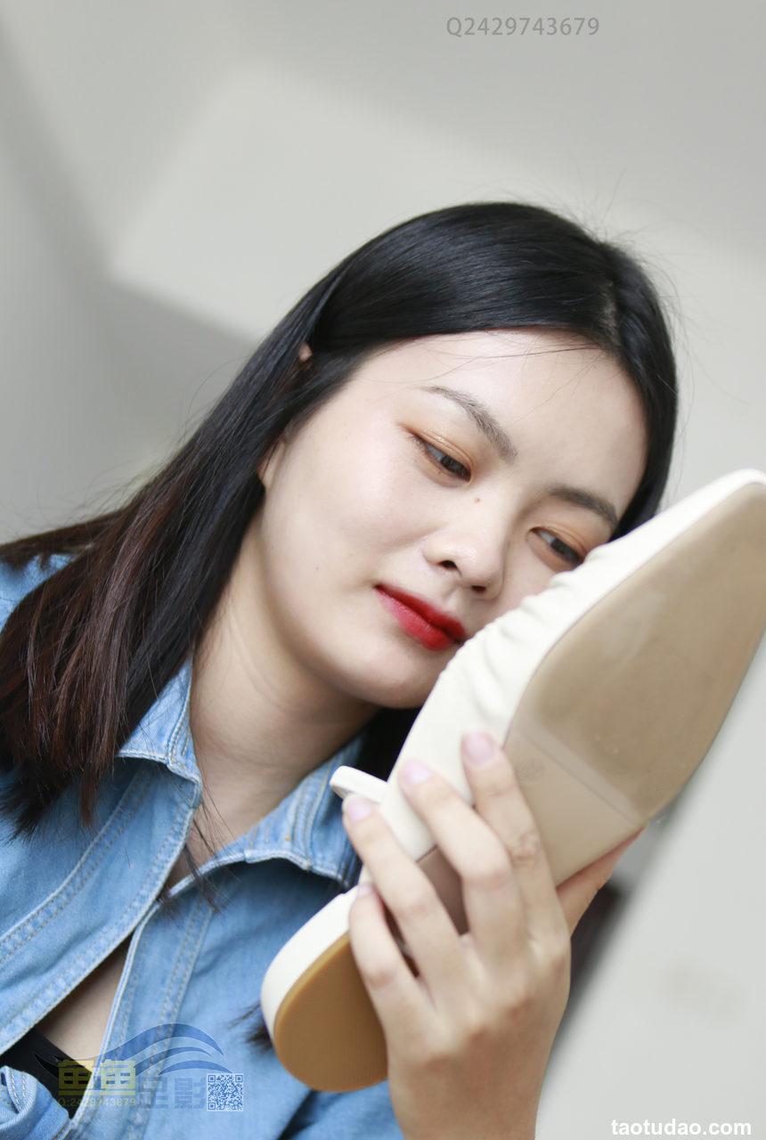 鱼鱼足影 NO.078 - 芸芸39码[119P+1V／795MB]