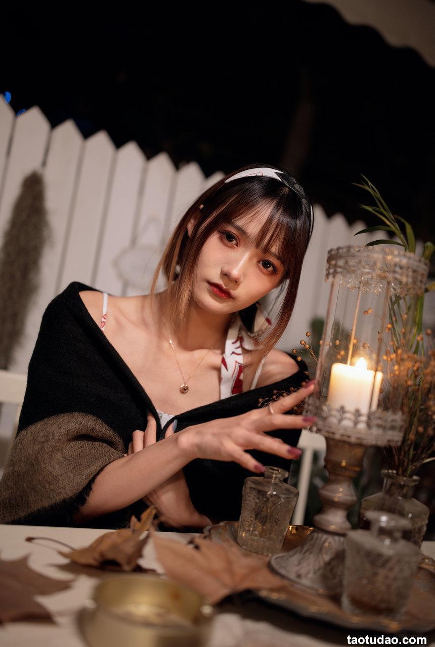 兔子Zzz不吃胡萝卜 - NO.111 晚秋思绪 [20P-359MB]