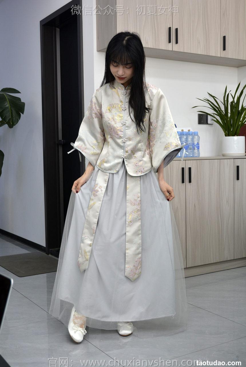 初夏女神 NO.163 柒柒 最美伴娘[140P+1V／4.94GB]