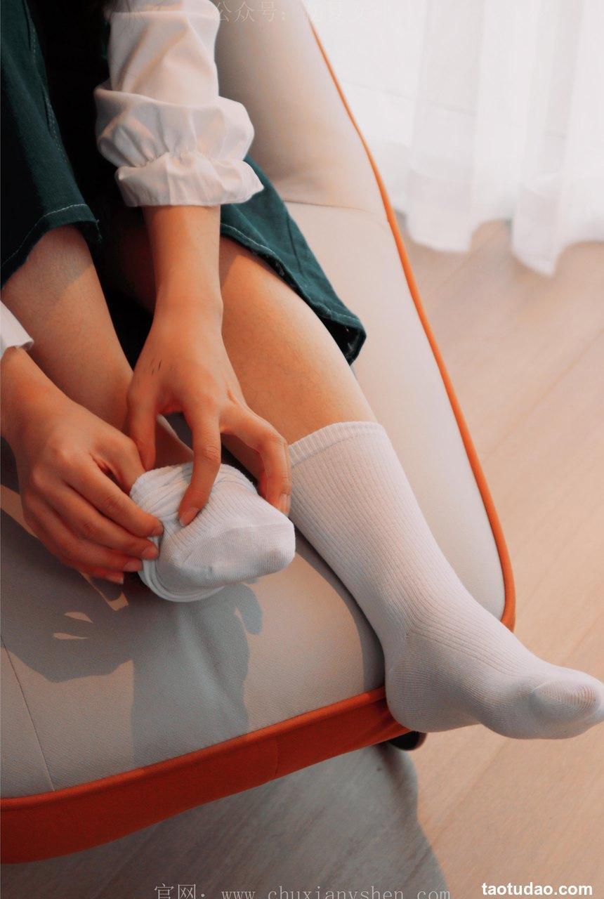 初夏女神 NO.005 沙沙 牛仔M码长裙搭小黑皮鞋[112P+1V-5.25GB]