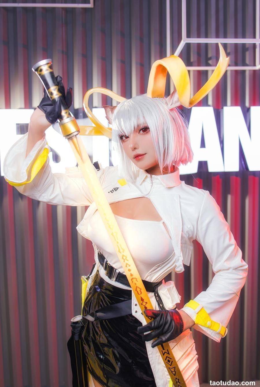 菌烨tako - NO.26 明日方舟 卡涅利安 [7P-13MB]