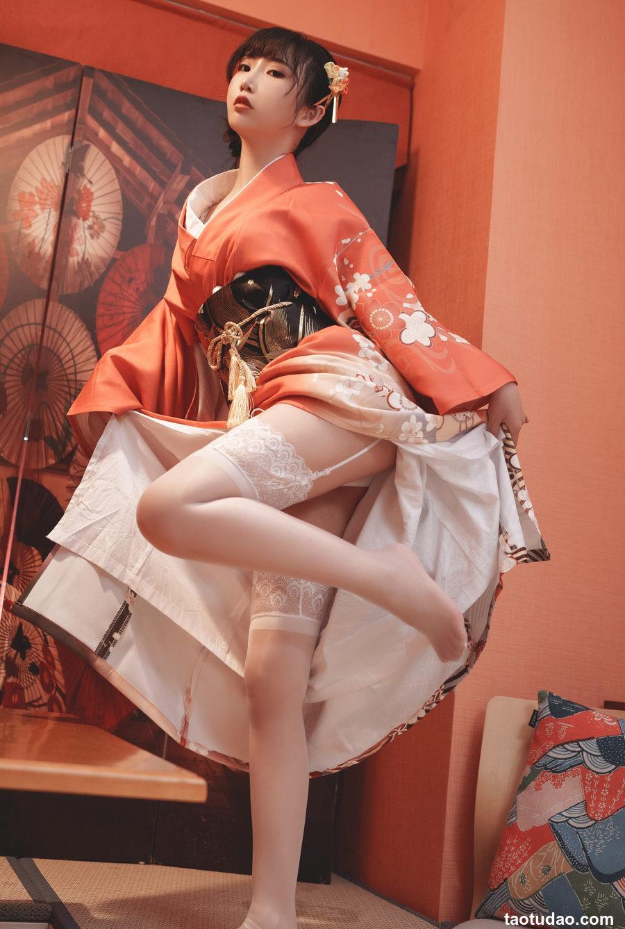 面饼仙儿 -  饼子和服内景 [37P-309MB]