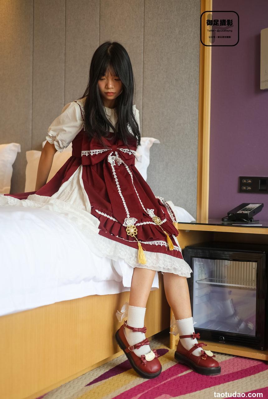 御足摄影 NO.004 可爱洛丽塔 [78P1V2.27GB]