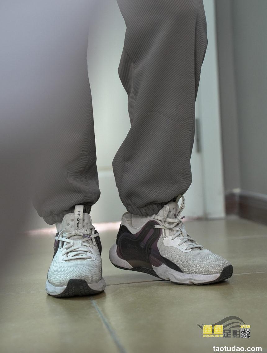 鱼鱼足影 NO.086 - 茵茵老师[147P+1V／1.15GB]