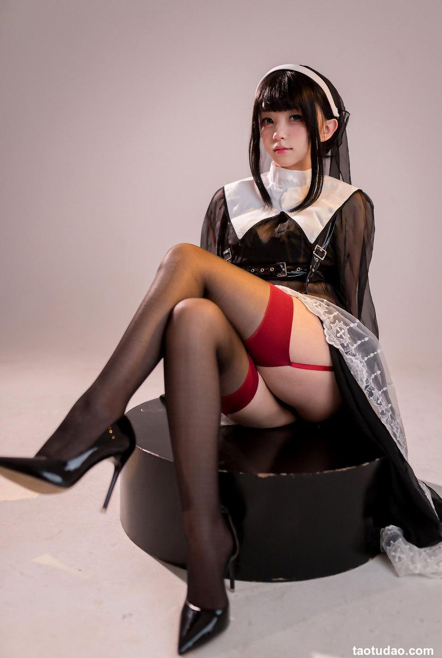 花铃 - NO.28 修女的忏悔室 [29P-234MB]