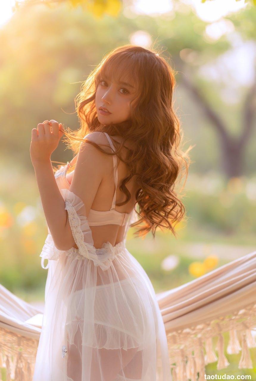 过期米线线喵 – 吊床(原版无水印) [52P-722MB]