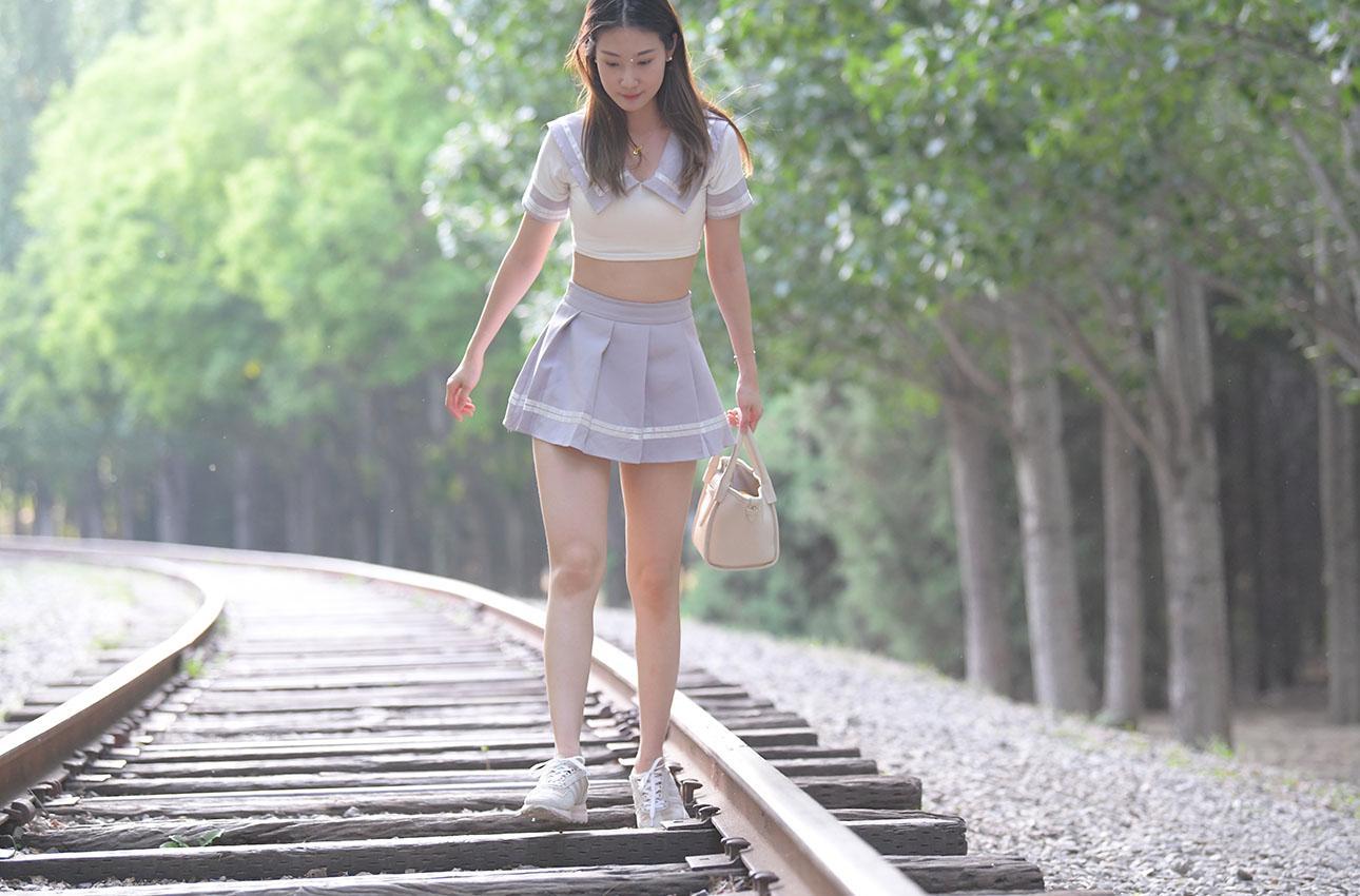 都市丽人 超短裙女孩 下一站守候 [套图+视频-37.5G]