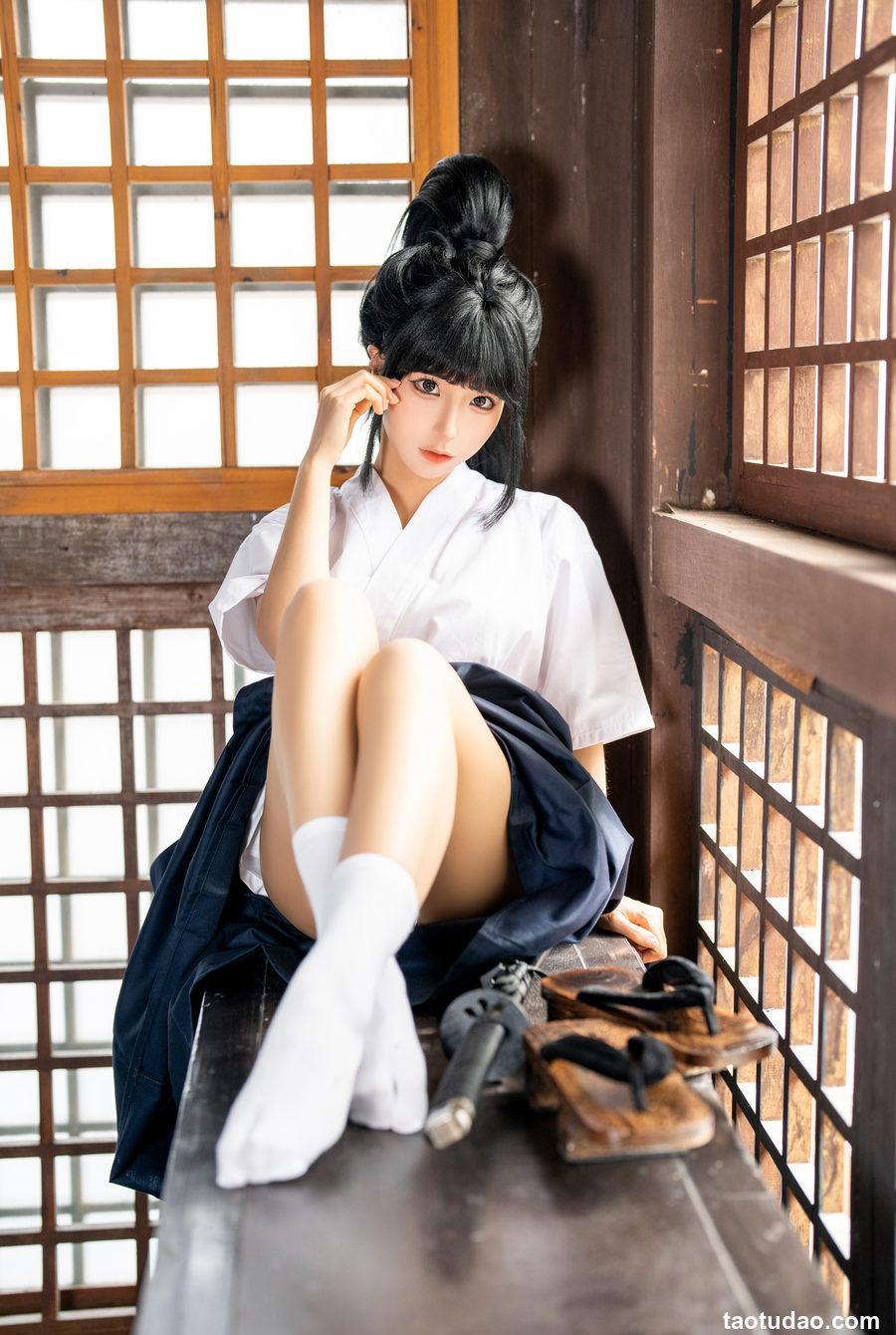 蠢沫沫 – 三月T2订阅2《武》 [65P-1.32GB]