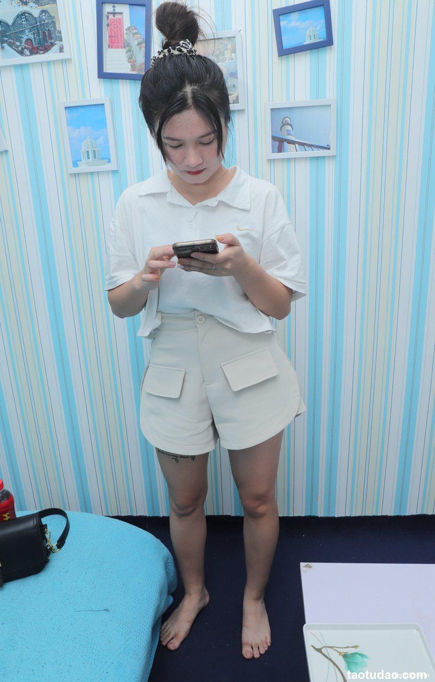 Pary摄影 NO.057 静儿睡着后美脚被偷拍[100P／208MB]