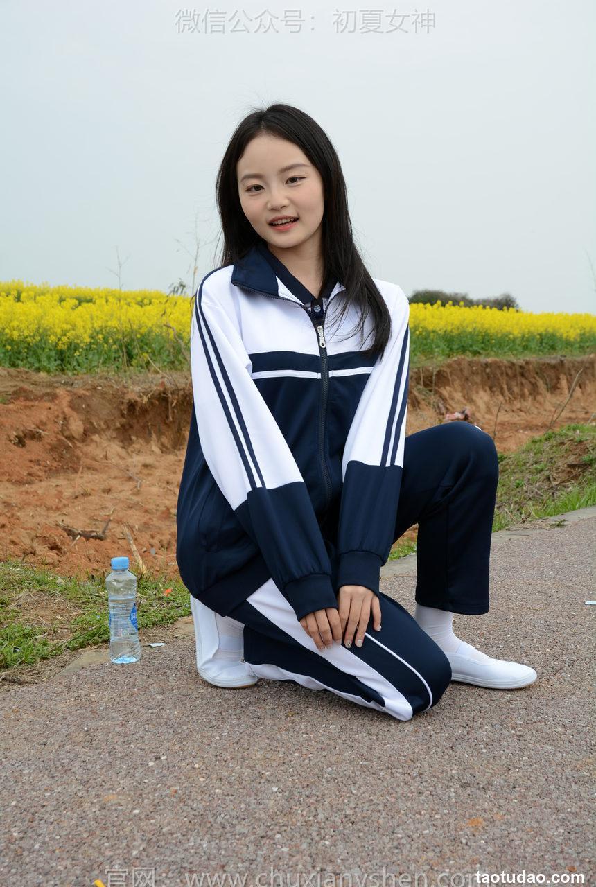 初夏女神 NO.160 双双 油菜花地 [100P+1V／3.35GB]