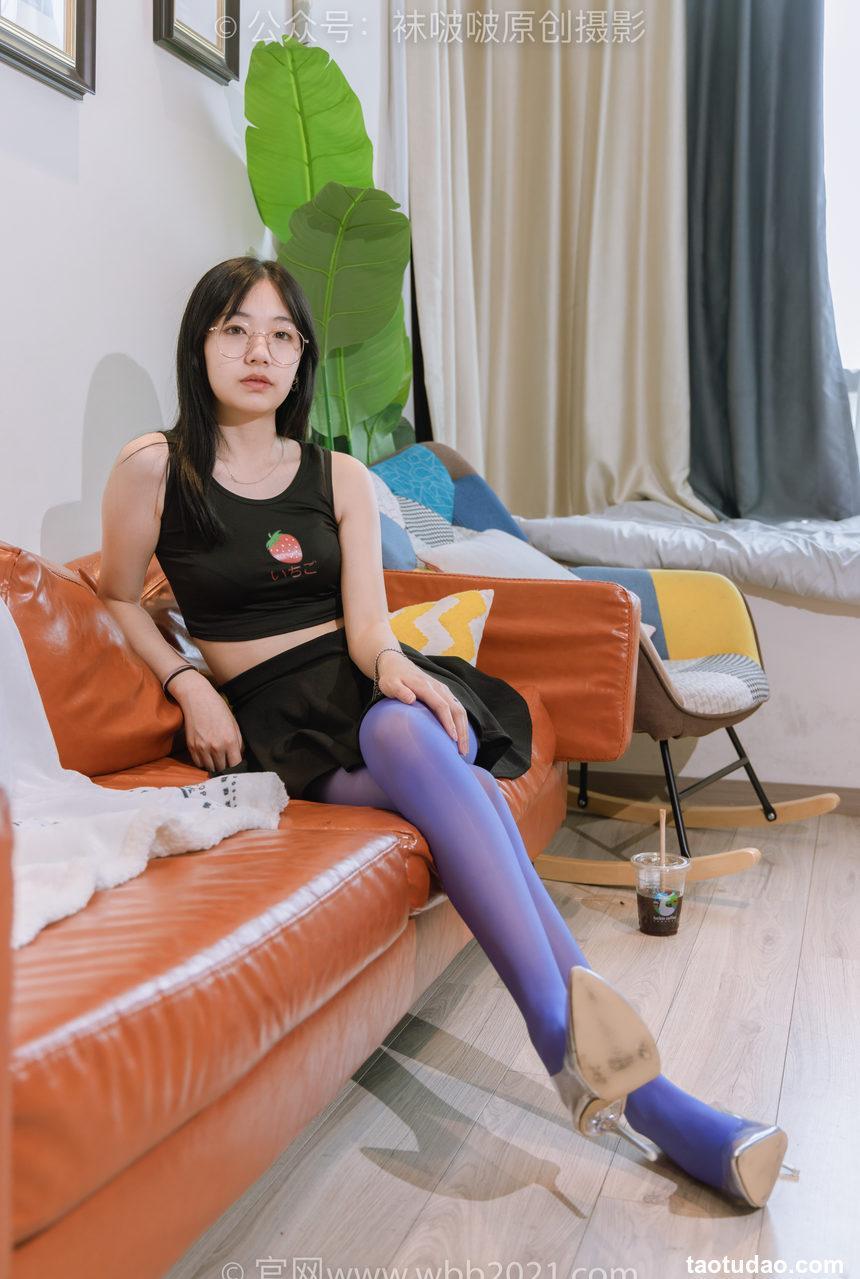 [BoBoSocks袜啵啵]NO.396 小甜豆-两双高跟鞋、油亮黑丝、油亮蓝丝[140P+2V／7.38GB]