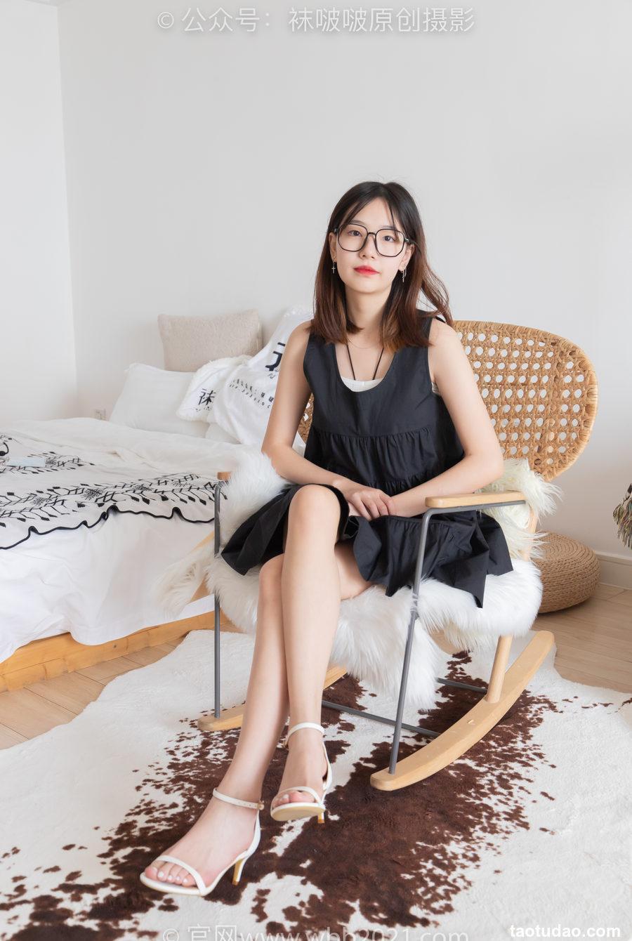 [BoBoSocks袜啵啵]NO.339 小甜豆-高跟鞋、高跟凉鞋、肉丝、裸足[138P+1V／5.48GB]