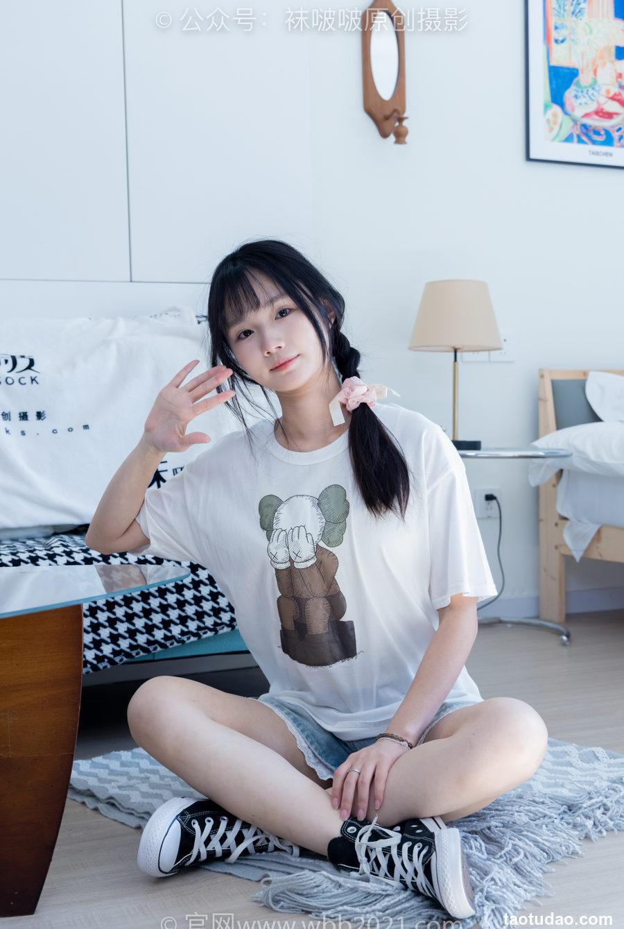 [BoBoSocks袜啵啵]NO.331 甜甜圈-板鞋、白棉袜、裸足[144P+1V／5.74GB]