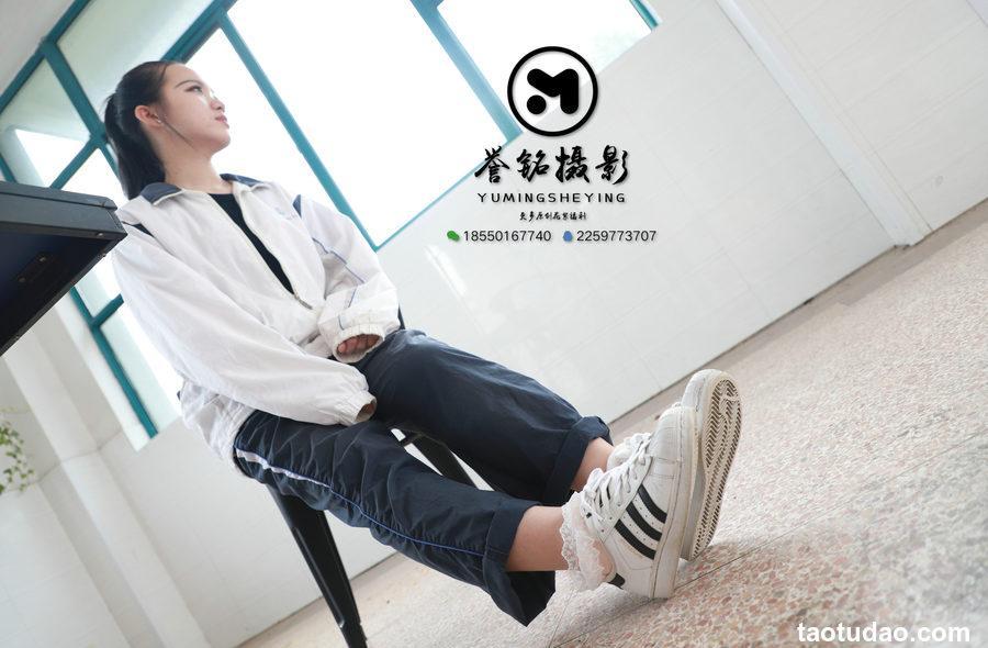 [誉铭传媒]袜足摄影 2019年《2019.07.10定制作品》 [150P／886MB]