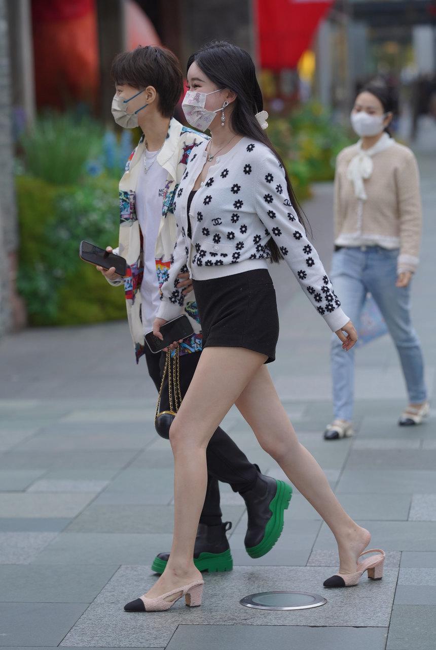 都市丽人高挑热裤美女【163P-2.22G】