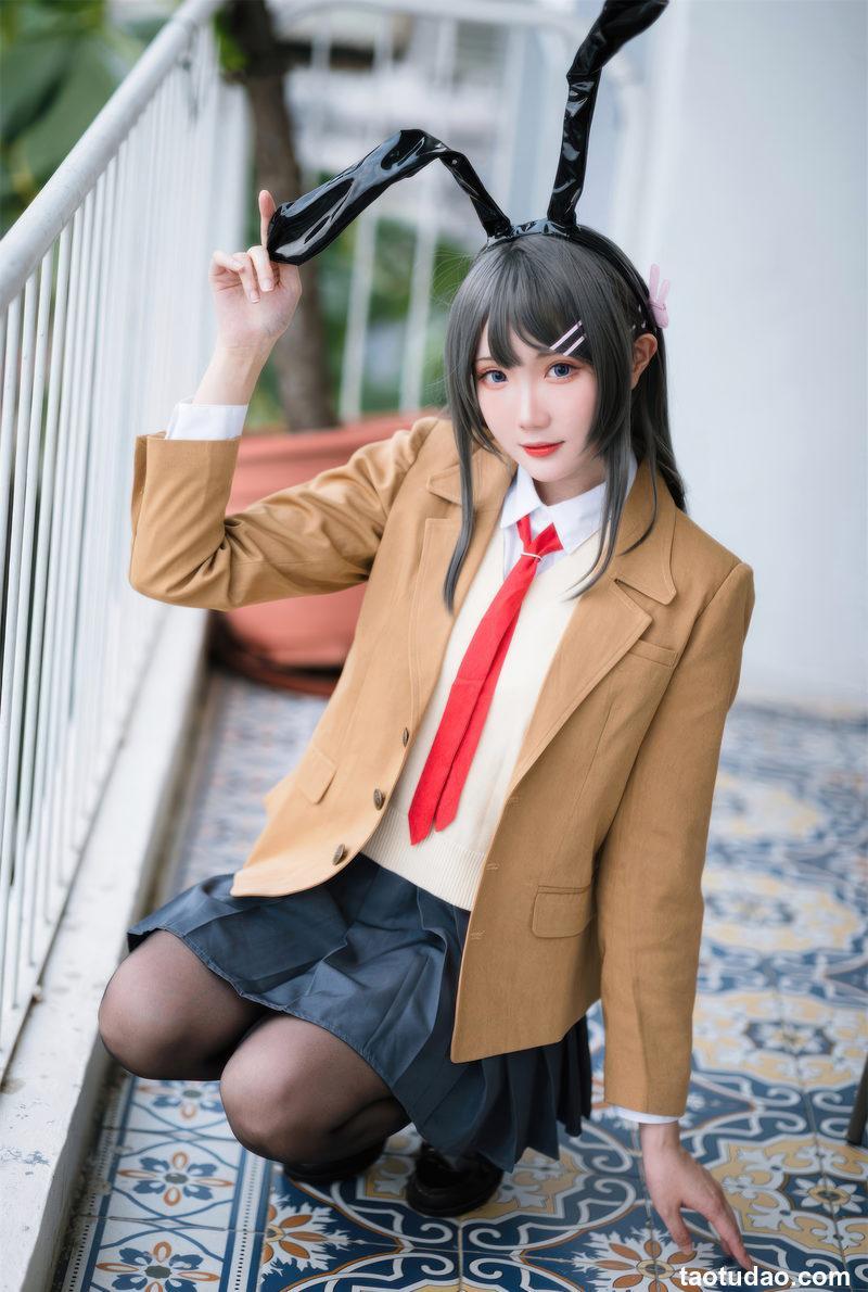 瓜希酱 – 樱岛麻衣 校服 [26P-74MB]