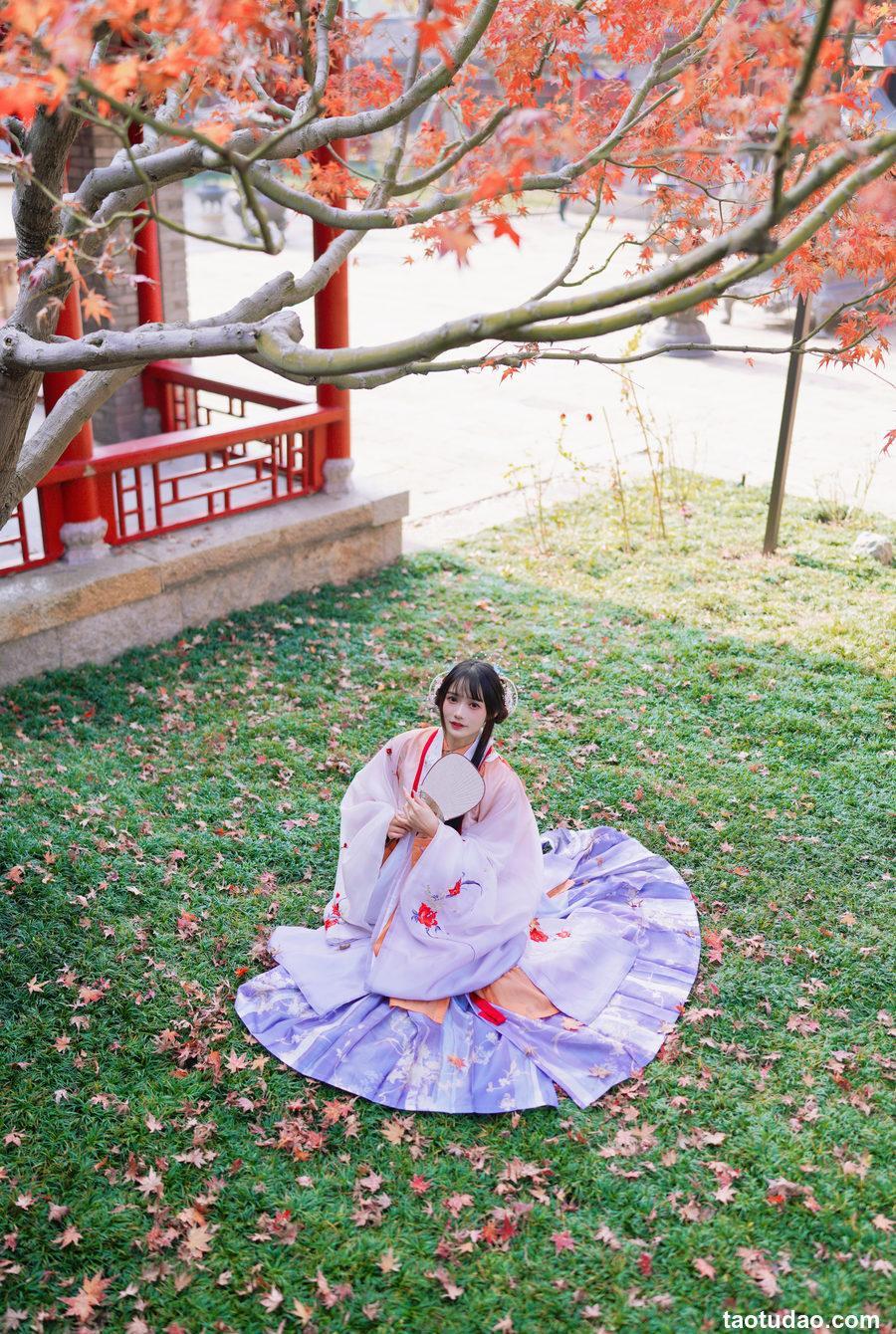 兔子Zzz不吃胡萝卜 - NO.131 红叶新赋 [37P-463MB]