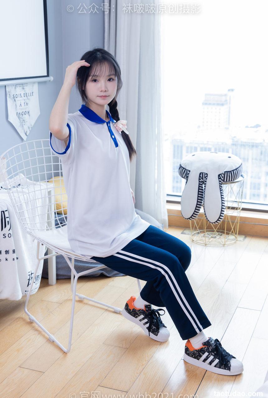 [BoBoSocks袜啵啵]NO.366 甜甜圈-三双板鞋、白棉袜、短白丝[150P+1V／6.13GB]