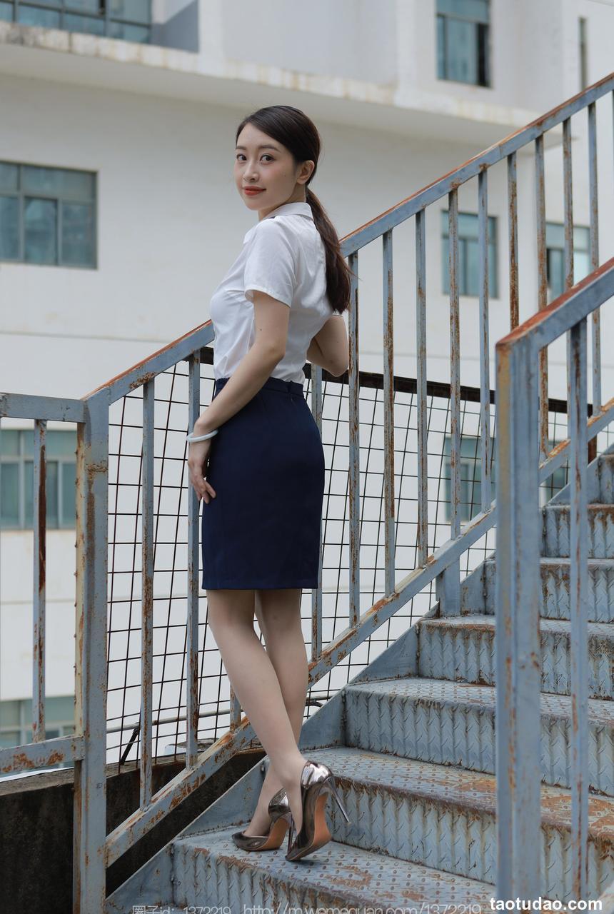 [IESS异思趣向] 2023.05.20 丝享家 1456 小婕《桌上的交易》[89P-86.2M]