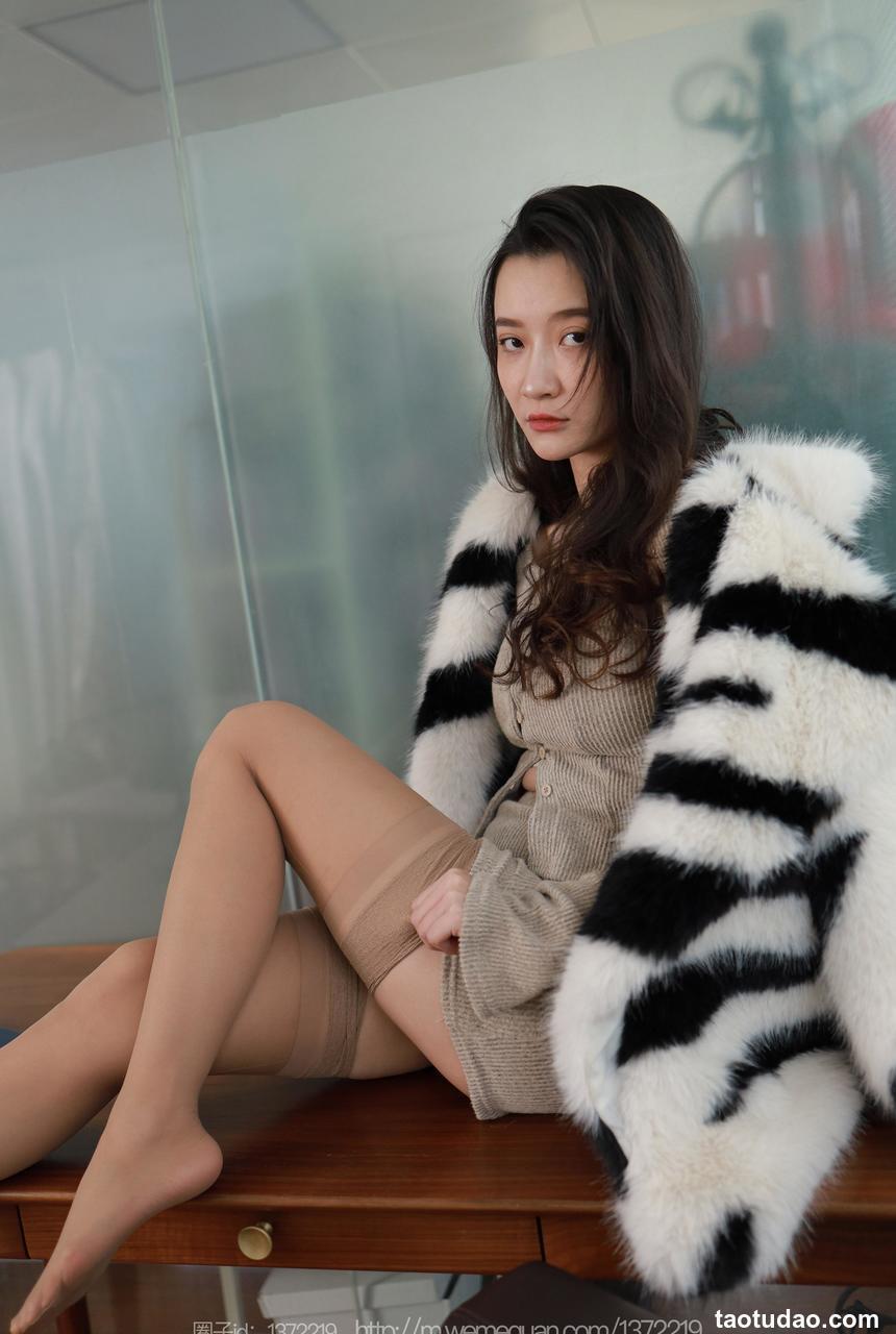 [IESS异思趣向] 2023.01.20 丝享家 1335 秋秋《冷艳美女》[94P-99.8M]