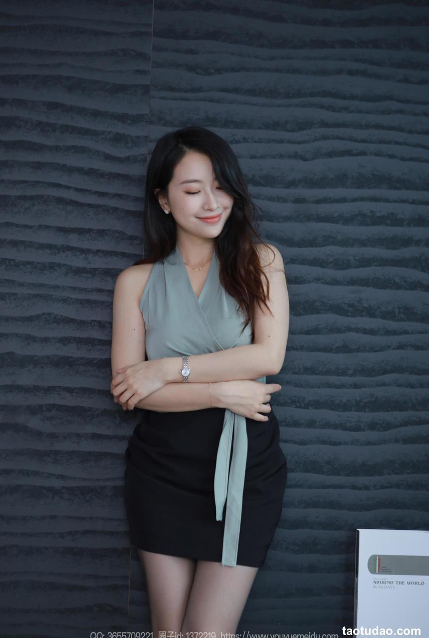 [IESS异思趣向] 2024.04.19 丝享家 1720 小婕《嘿丝秘书》[86P70MB]