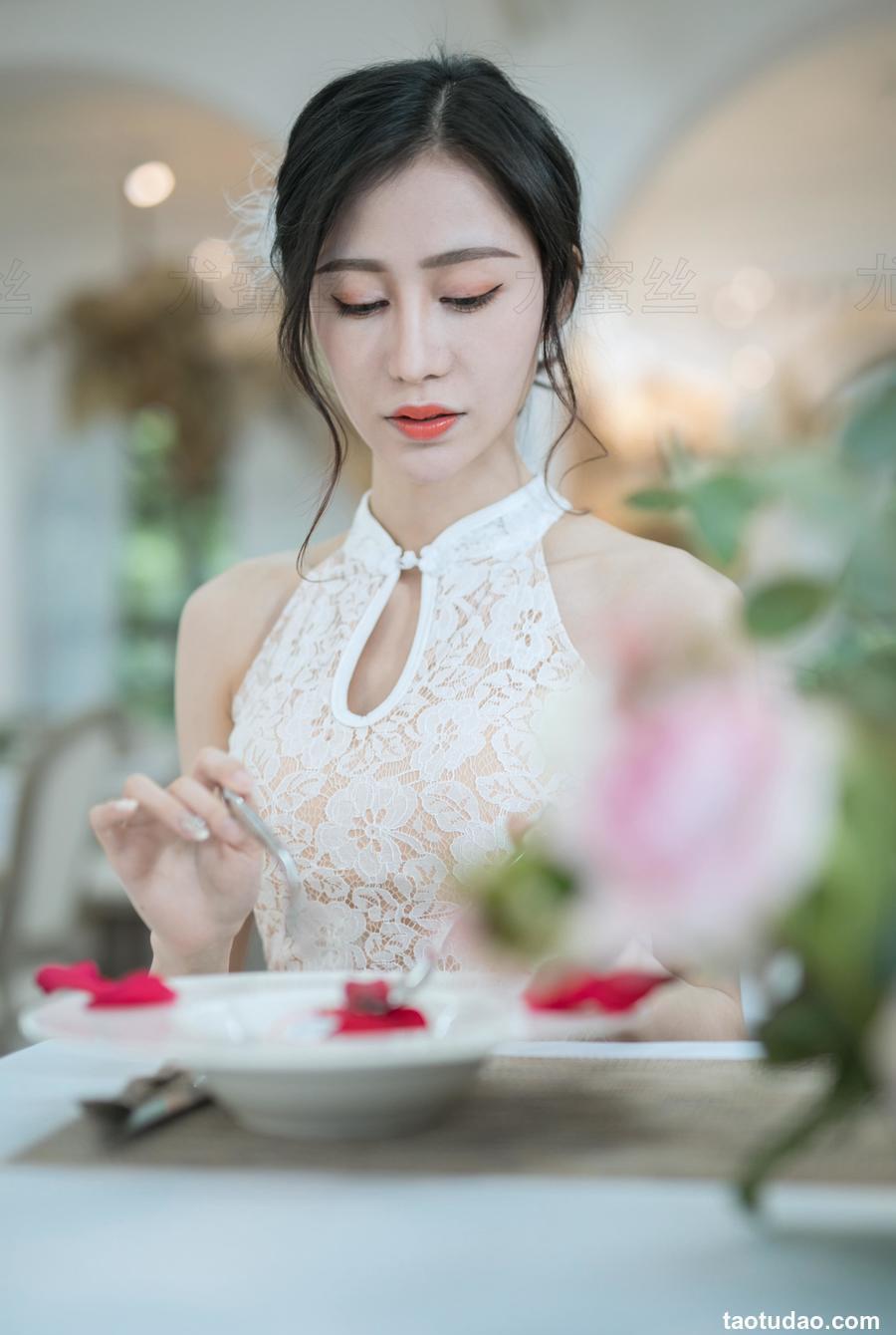 [尤蜜丝]穿搭写真 NO.026[43P+1V／205MB]