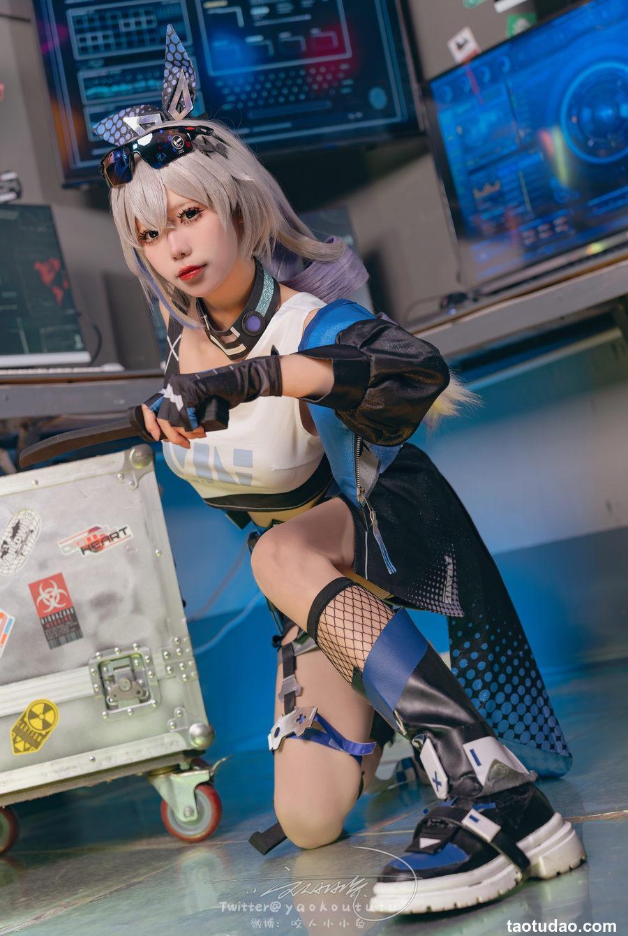 咬人小小兔 1月作品『崩铁·银狼』 Gentleman [71P+1V-1.44G]