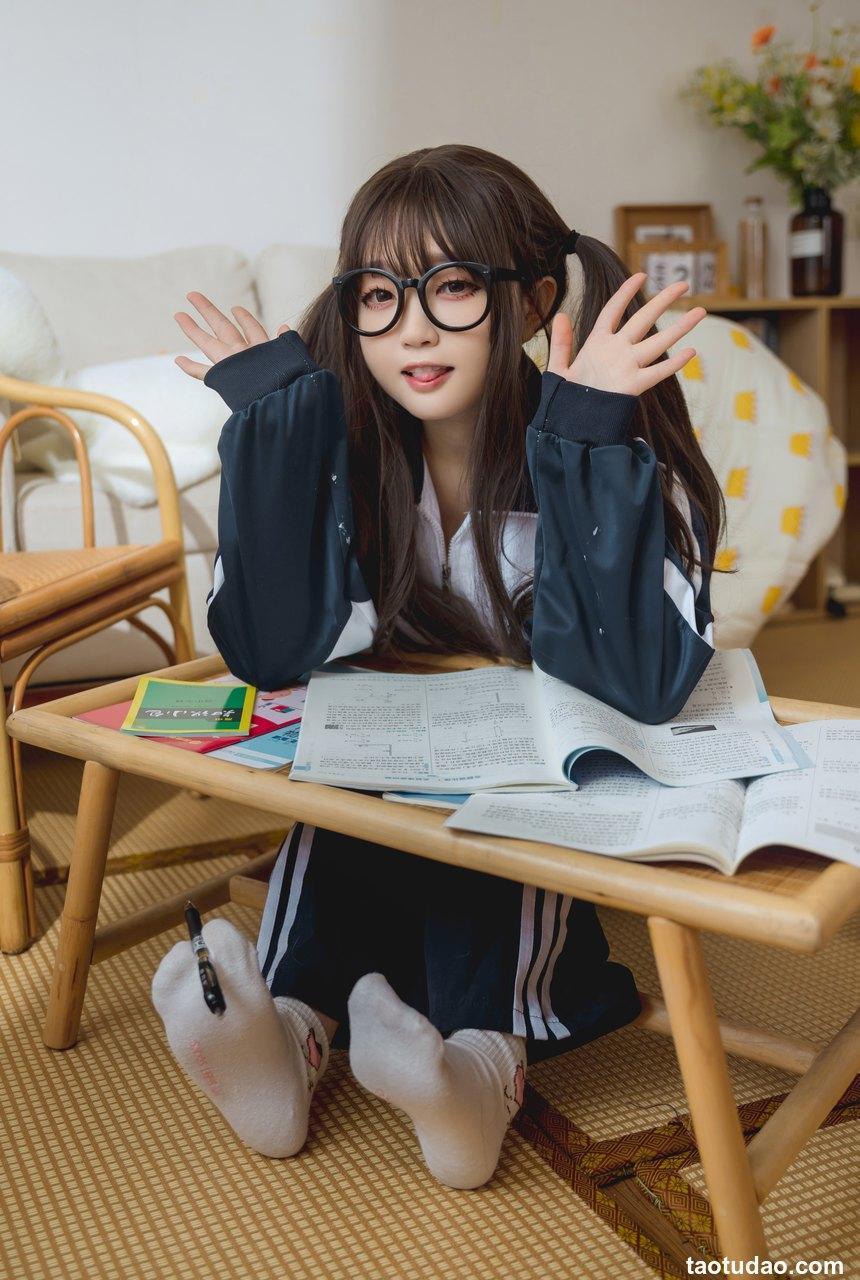 神沢永莉-家庭作业 [73P-261M]