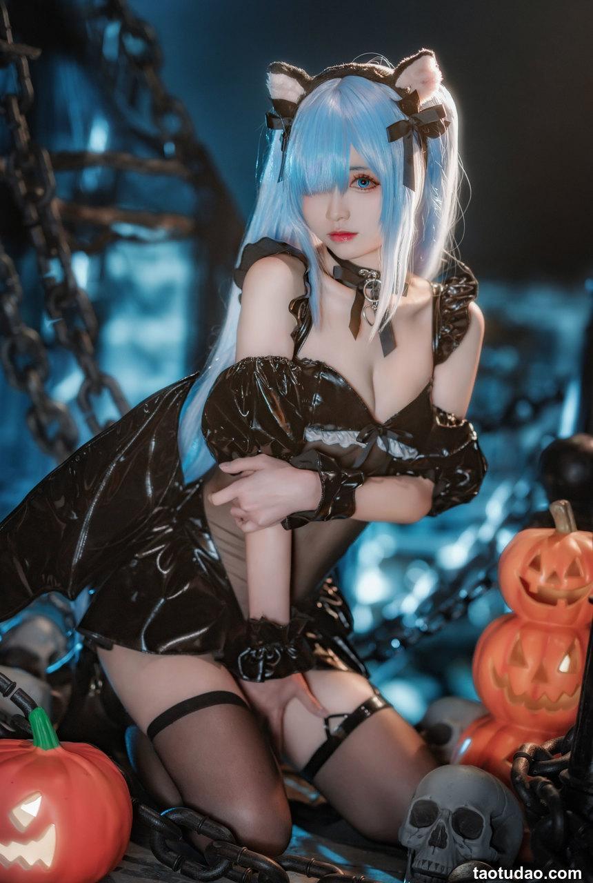 大大卷卷小卷 -  碧蓝航线雅努斯 万圣喵喵惊悚夜 [18P-135MB]