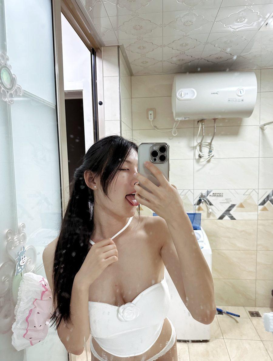 李音 - 半腿牛仔 [13P-17MB]