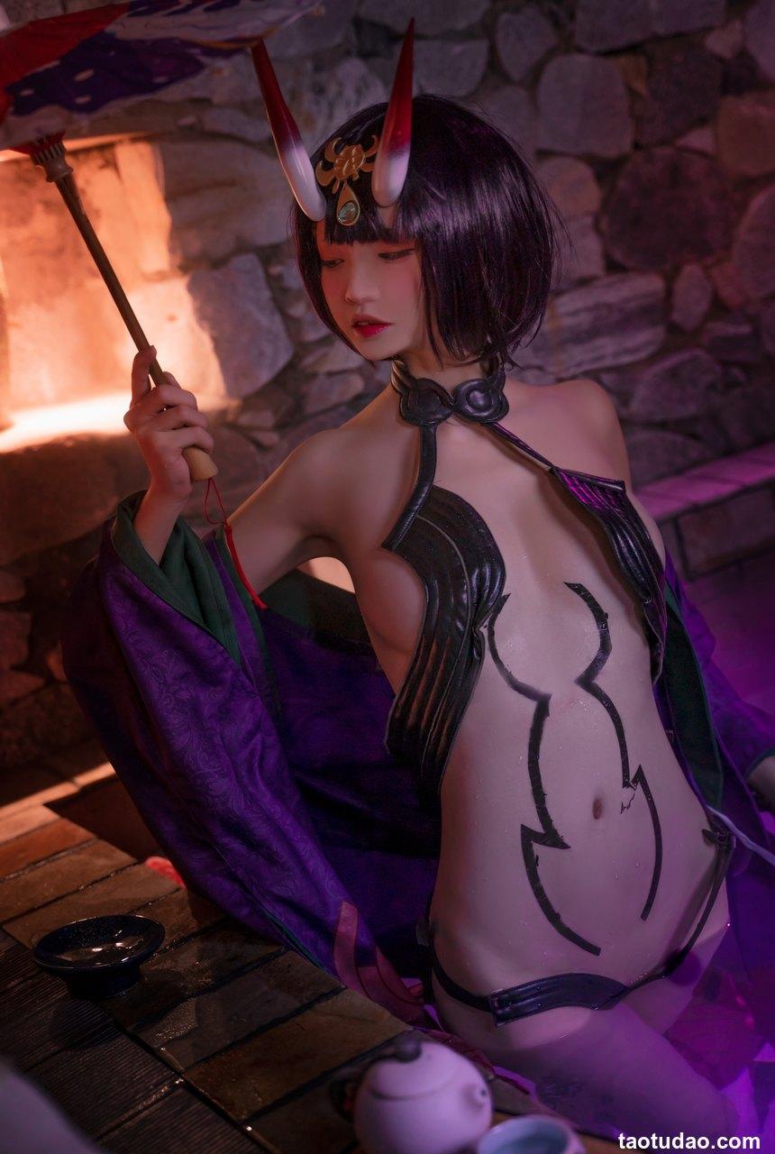 可可老师 - NO.10 酒吞温泉 [51P-326MB]