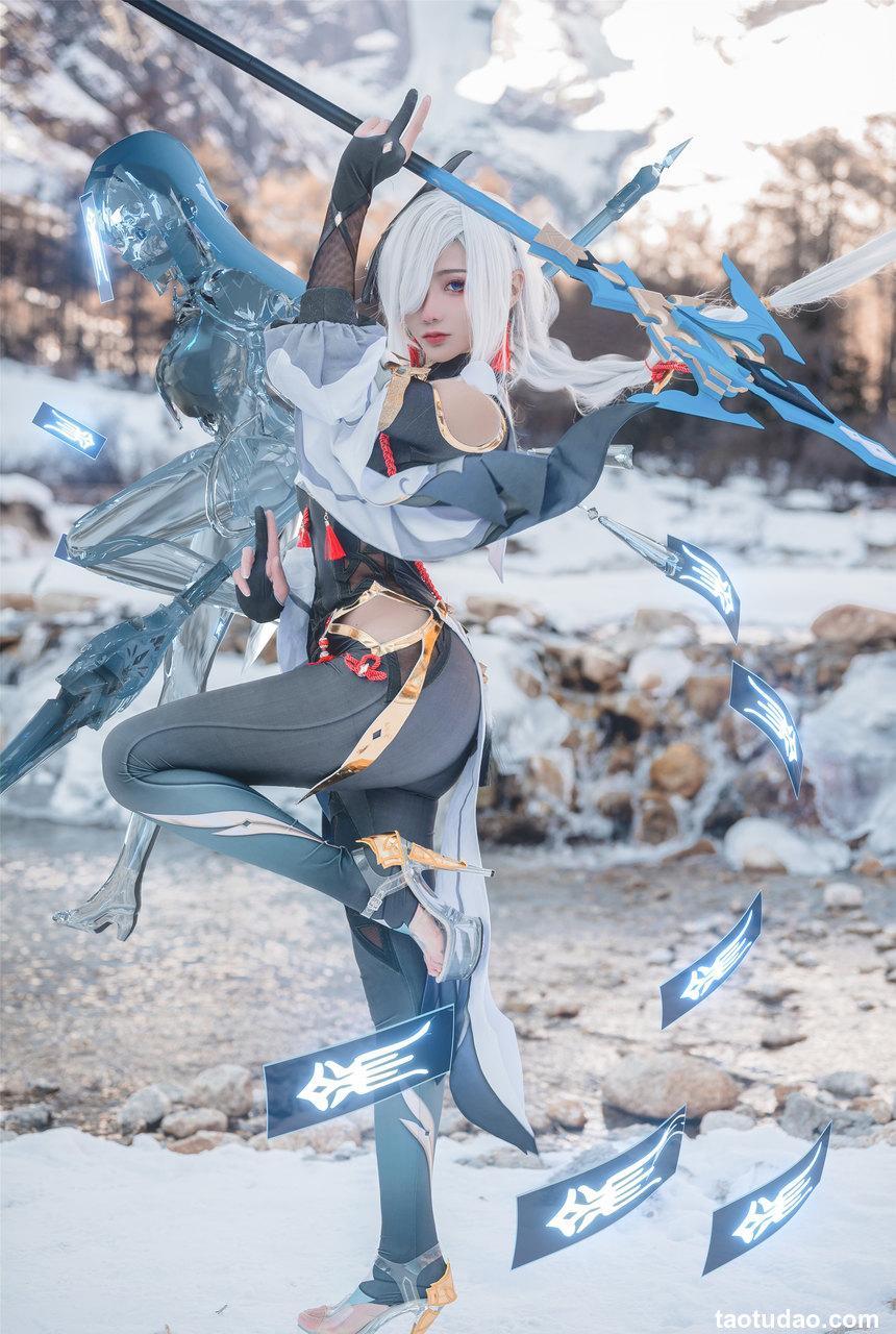 如月灰 - NO.24 申鹤 原神 [15P-55MB]