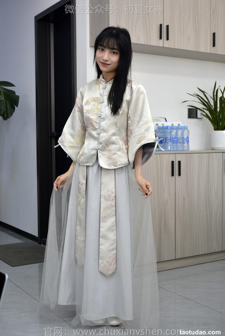 初夏女神 NO.163 柒柒 最美伴娘[140P+1V／4.94GB]