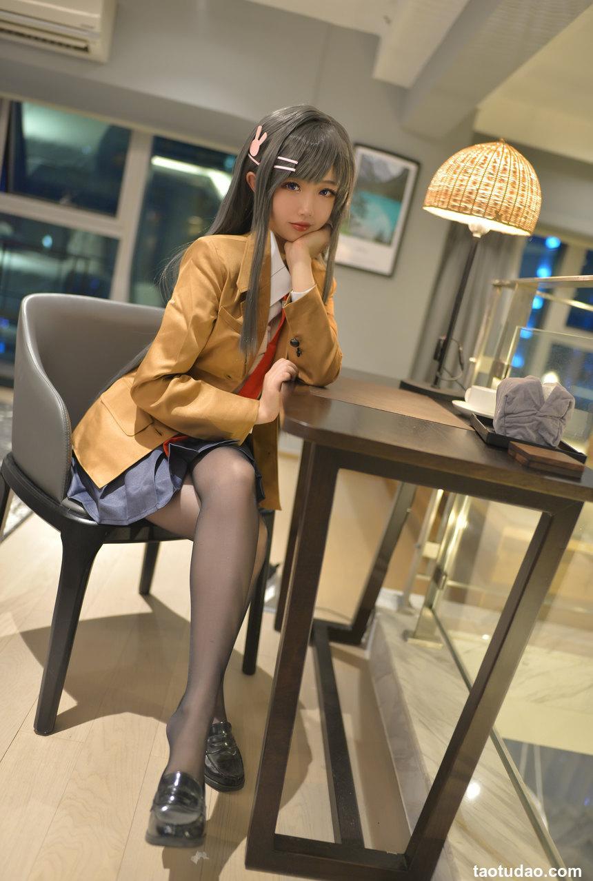 [雪琪SAMA] 麻衣制服兔女郎 [58P-274M]