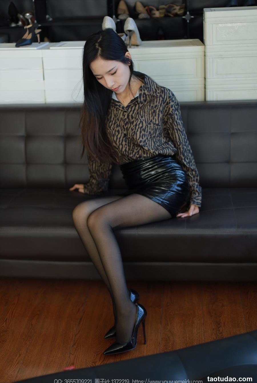 [IESS异思趣向] 2023.11.22 丝享家 1592 美子《豹纹配字母》[88P-87.6M]