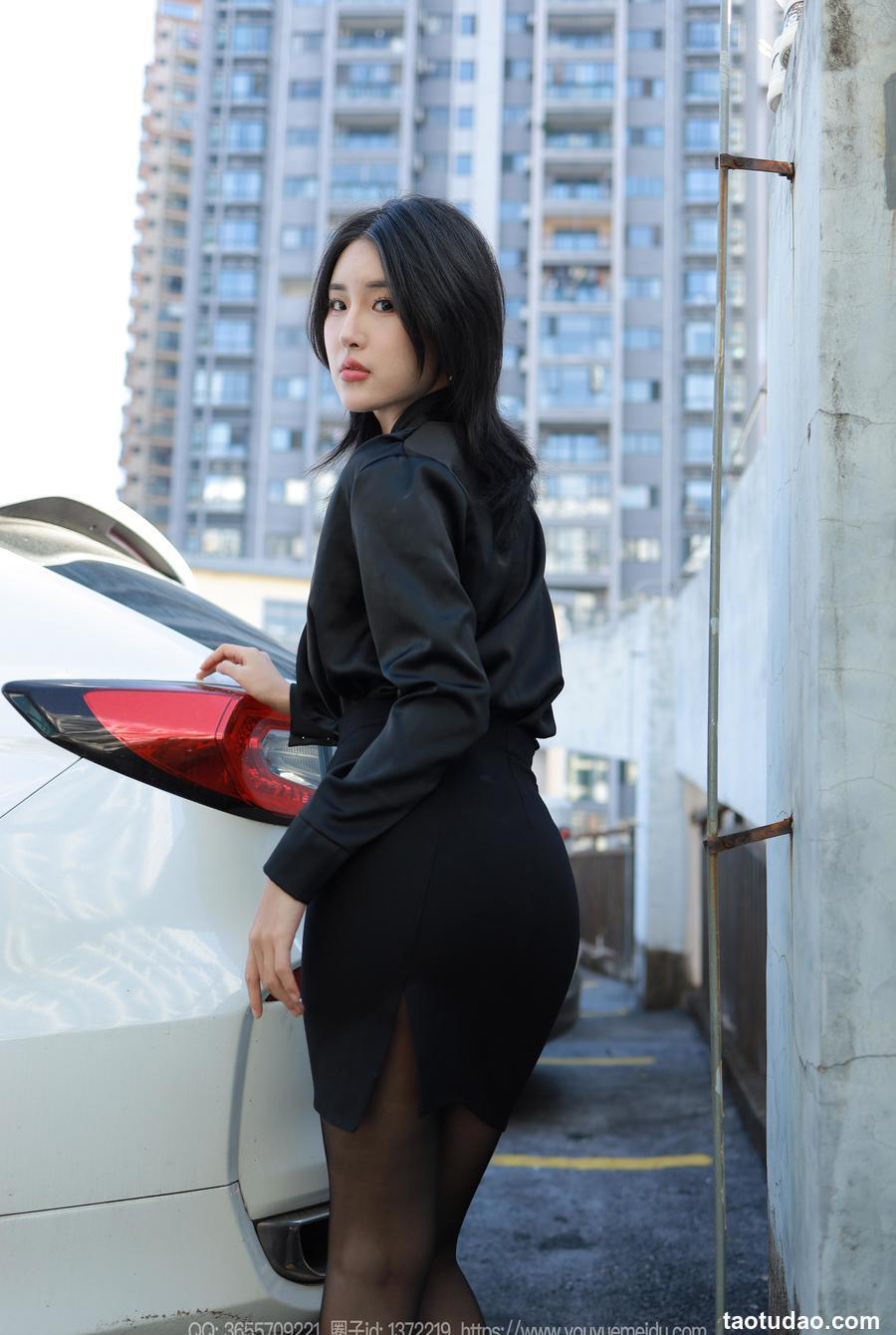 [IESS异思趣向] 2023.12.21 丝享家 1617 小宝《有事车上说》[84P-81.5M]