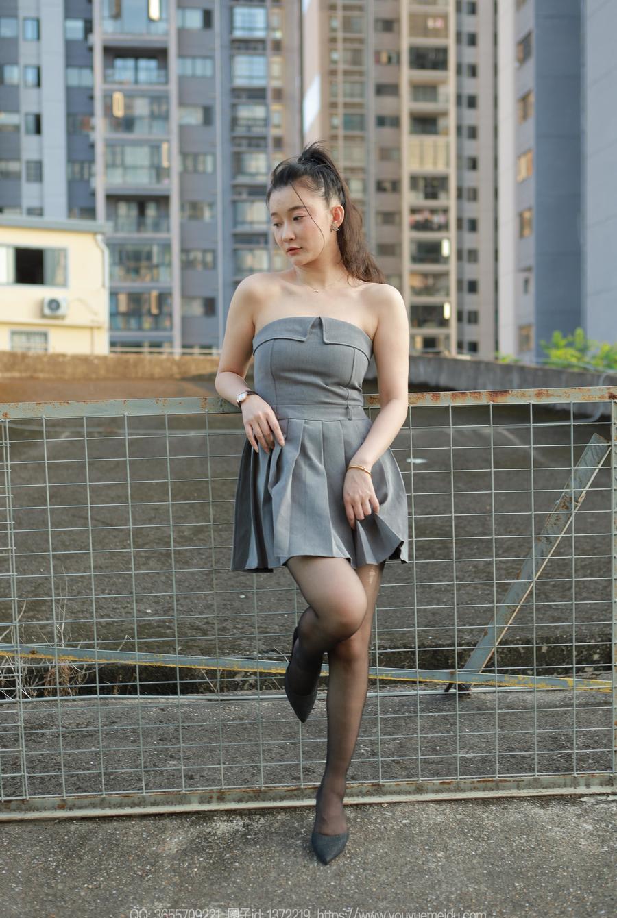 [IESS异思趣向] 2023.11.01 丝享家 1574 秋秋《灰色小礼裙》[78P-99.9M]