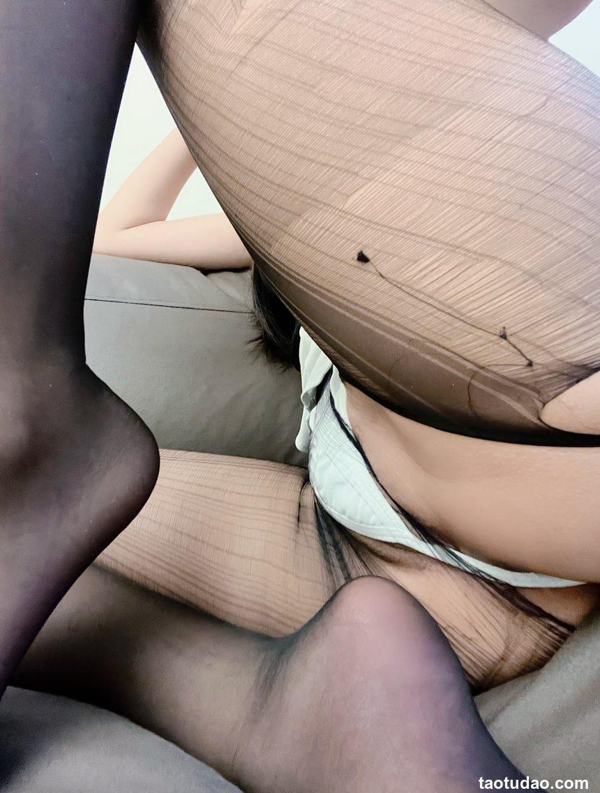 纪念小小v5 - 撩动哥哥的心 [30P-113MB]