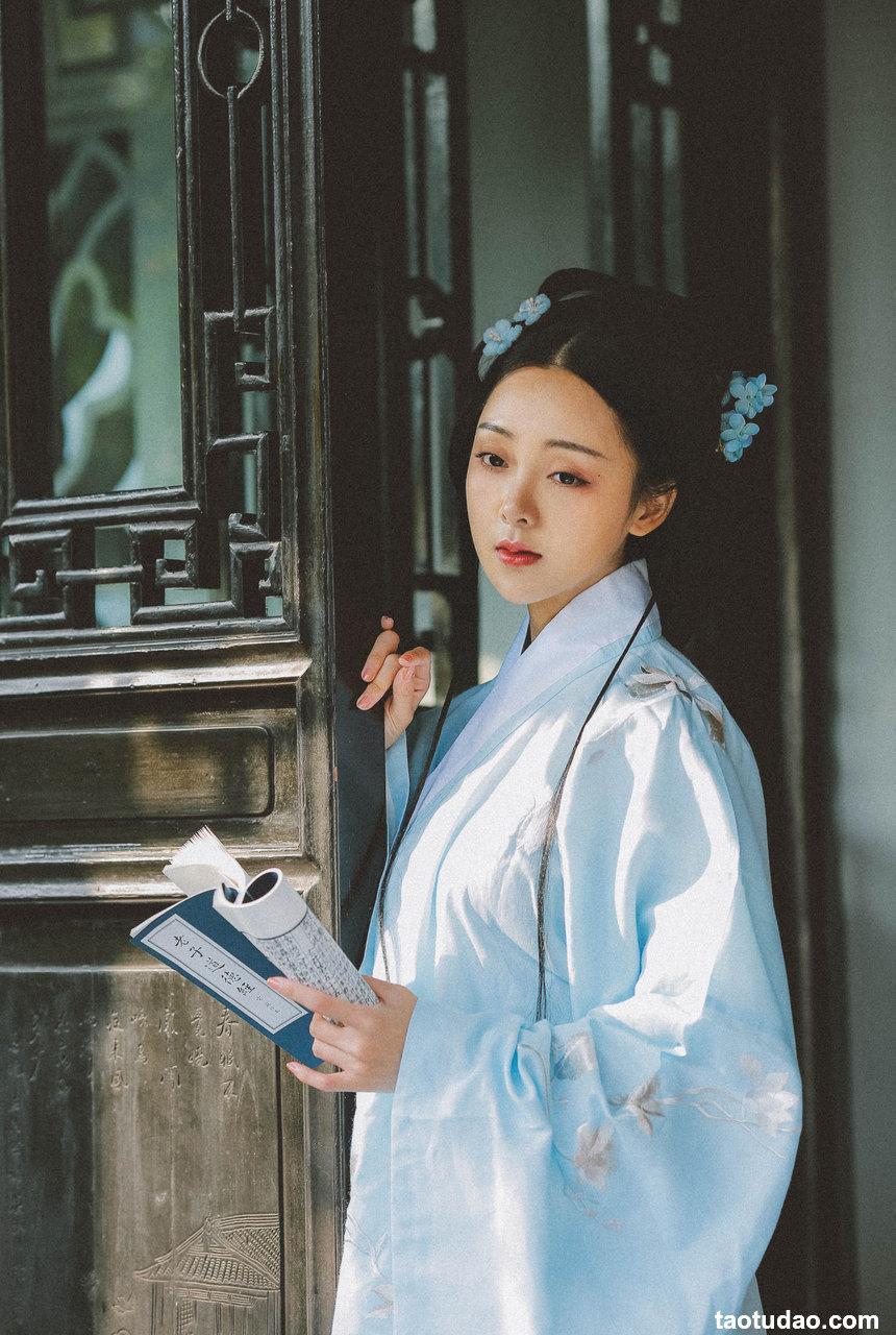 [YITUYU艺图语]2022.12.25 佳期渺渺 煜月Toto[28+1P／157MB]