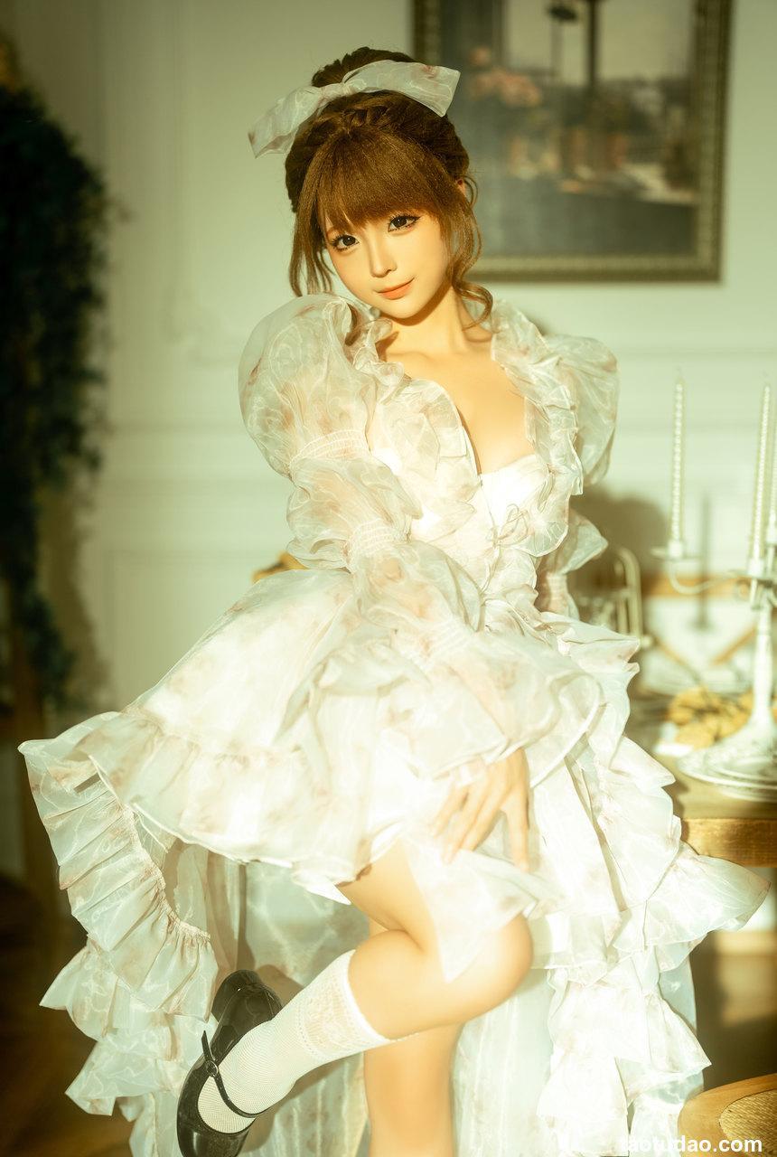 蠢沫沫 - NO.241 欧式女仆 [12P-107MB]