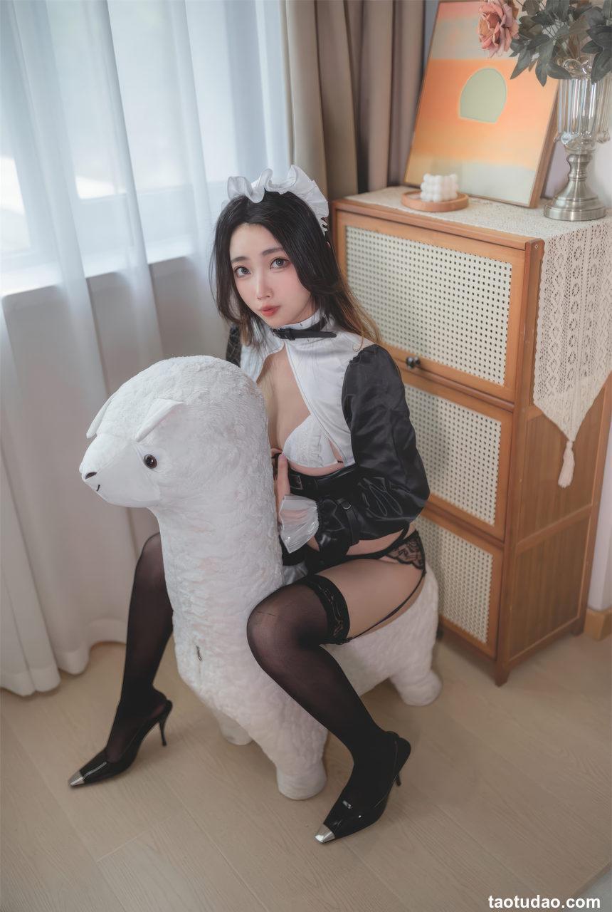 杏仁曲奇-女仆约定时间 [48P-316MB]